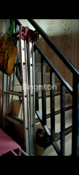 image RUMAH CANTIK 2 LANTAI SIAP HUNI,HARGA MURAH,TEMPAT NYAMAN JAUH DARI KEBISINGAN (8)