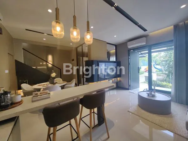 image RUMAH INDENT STROZZI GADING SERPONG TANGERANG (3)