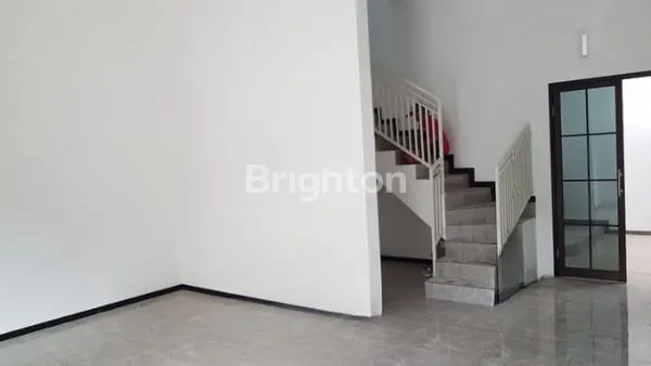 image RUMAH BANGUNAN BARU SIAP HUNI DI SULFAT MALANG (3)