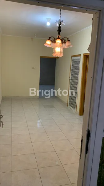 image RUMAH RUNGKUT MENANGGAL HARAPAN TERAWAT, STRATEGIS  (2)