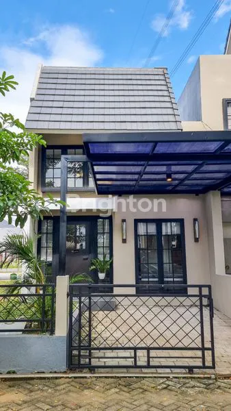 image RUMAH APIK 1 LANTAI DI DEKAT SURABAYA (1)