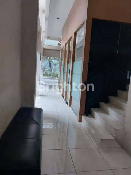 image RUKO 3.5 LANTAI DI DEKAT ALAM SUTERA (1)