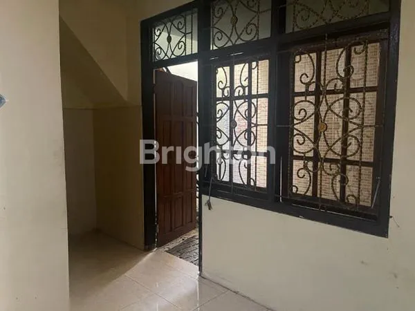 image RUMAH DI ARAYA KOTA MALANG (2)