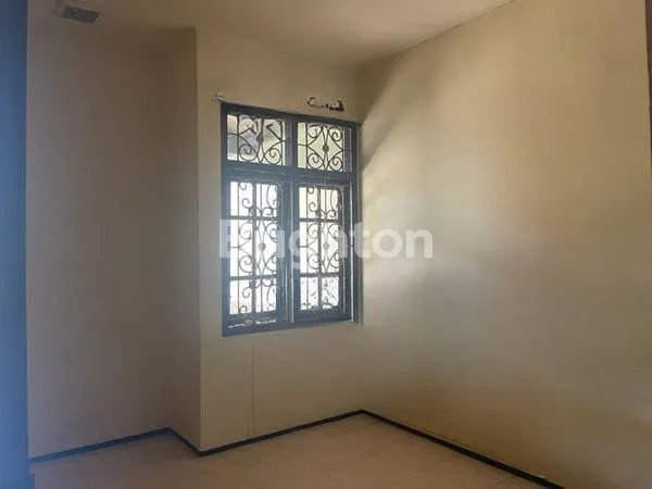 image RUMAH DI ARAYA KOTA MALANG (4)