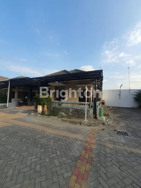 DISEWAKAN RUMAH FULLFURNISH BERSIH DALAM PERUMAHAN ROYAL MAGUWO YOGYAKARTA