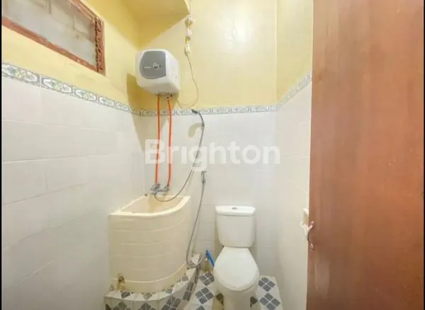 image RUMAH FULL FURNISH 6BR SANGAT STRATEGIS NYAMAN DI DENPASAR SELATAN BALI (7)