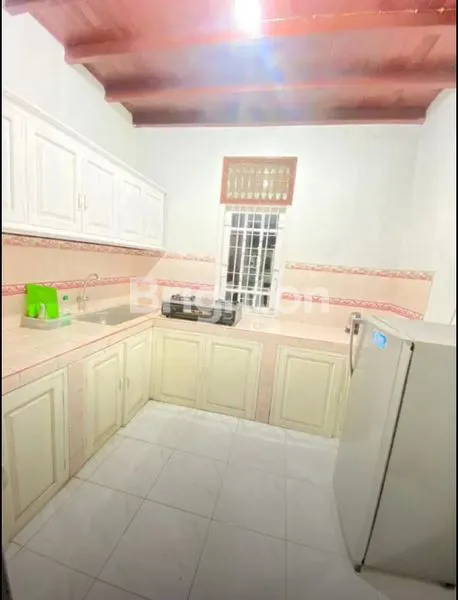 image RUMAH FULL FURNISH 6BR SANGAT STRATEGIS NYAMAN DI DENPASAR SELATAN BALI (4)