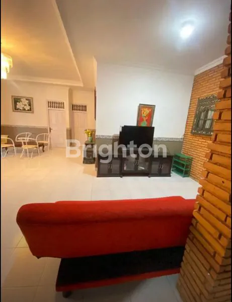image RUMAH FULL FURNISH 6BR SANGAT STRATEGIS NYAMAN DI DENPASAR SELATAN BALI (8)
