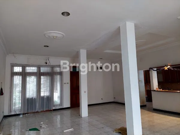 image JUAL CEPAT RUMAH DI MERUYA (7)