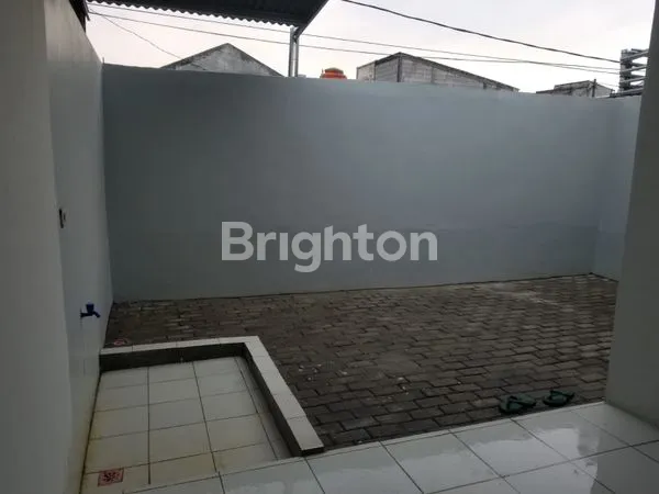 image RUMAH MINIMALIS DI CIKUPA (6)