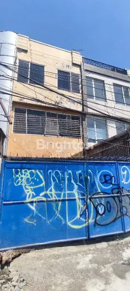 image RUKO 3.5LANTAI PUSAT BISNIS JALAN RAYA KEMBAR, PUCANG ANOM TIMUR, SURABAYA (1)