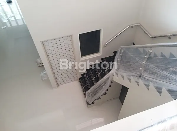 image NEW GRESS MINIMALIS RAYA NGAGEL JAYA UTARA ROW JALAN KEMBAR (5)