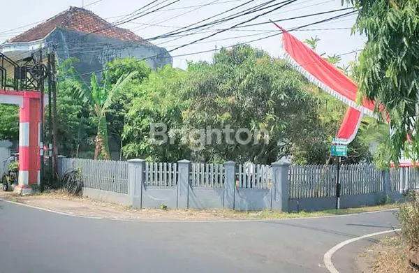 TANAH HOOK ISTIMEWA DAERAH HAMID RUSDI