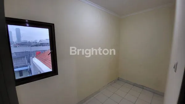 image RUMAH INDUSTRI XII GUNUNG SAHARI JAKARTA PUSAT - 3 LANTAI & DALAM GANG (1)