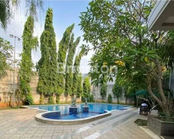 image RUMAH BARU MURAH RENOVASI CANTIK DI ALAM SUTERA (2)