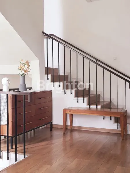 image RUMAH BARU MURAH RENOVASI CANTIK DI ALAM SUTERA (8)