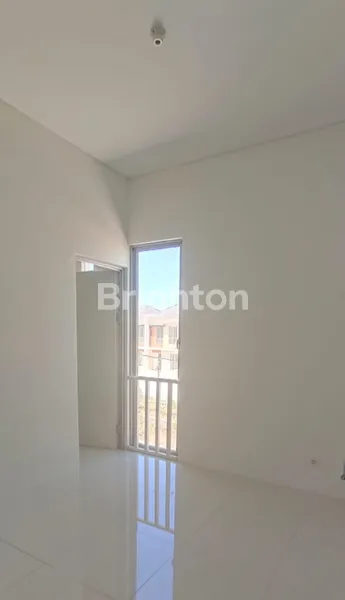 image RUMAH HOOK MINIMALIS MODERN GREENDLAND SIAP HUNI (5)