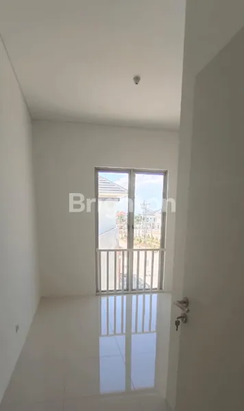 image RUMAH HOOK MINIMALIS MODERN GREENDLAND SIAP HUNI (7)