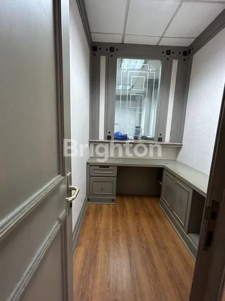 image OFFICE SPACE MENARA SUDIRMAN, CBD, JAKARTA SELATAN  (7)