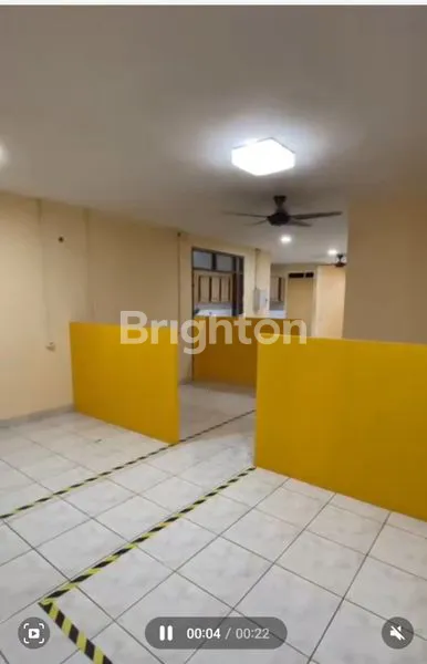 image RUMAH DI PINGGIR JALAN UTAMA DI BINTARO, JAKARTA SELATAN. COCOK UNTUK USAHA. (3)