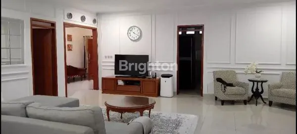 image RUMAH CANTIK 1.5 LANTAI DI ANTAPANI BANDUNG (3)