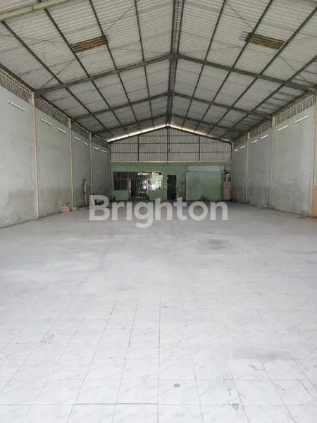 image GAJAH GUDANG SIAP PAKAI DI SEMARANG TIMUR (1)