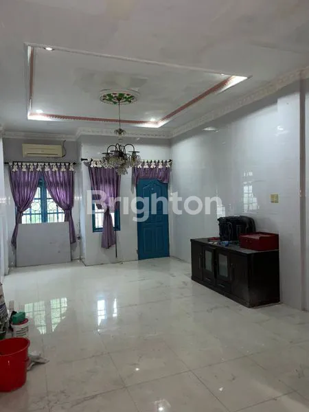 image RUMAH KOMPLEK (2)