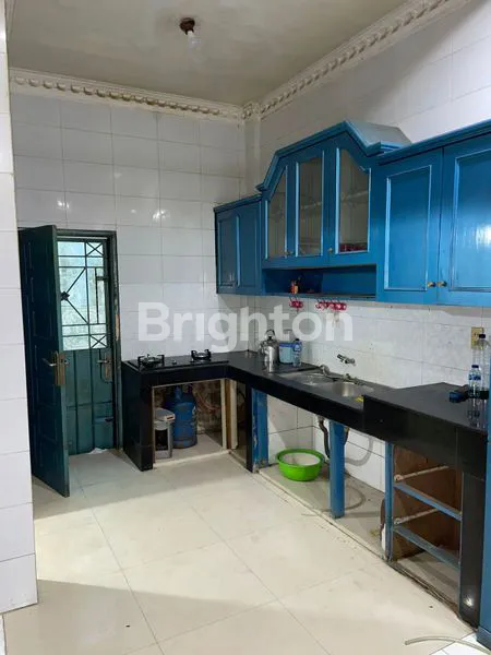 image RUMAH KOMPLEK (8)