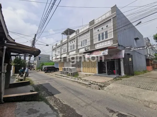 image RUMAH MINIMALIS DI INTI KOTA (4)