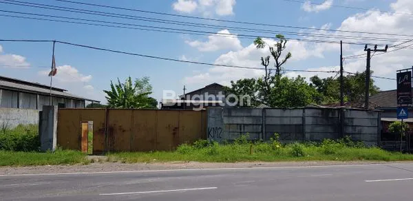 image GUDANG KEDAMEAN GRESIK (1)