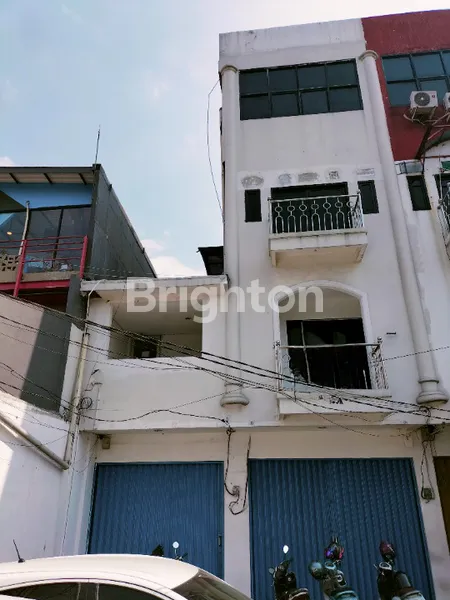 RUKO 4 LANTAI DI JALAN PEMUDA RAYA, RAWAMANGUN - JAKARTA TIMUR