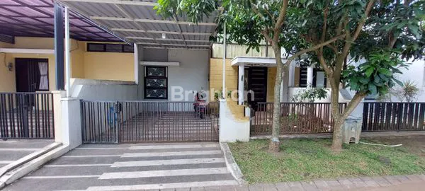 image RUMAH GREENLAND SIAP HUNI (1)