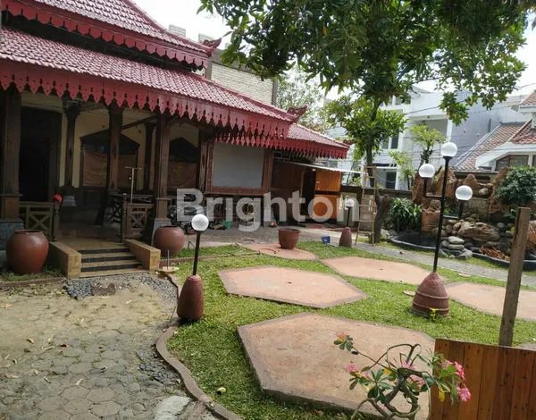 image RUMAH ETHNIC JAWA DI JEMURSARI SURABAYA (2)