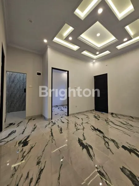 image RUMAH MEWAH 3 LANTAI VASTU JAKARTA GARDEN CITY CAKUNG JAKARTA TIMUR (7)