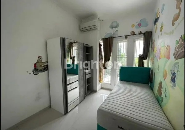 image DIJUAL CEPAT!! HUNIAN BAGUS DI PERUM WISATA SEMANGGI (2)