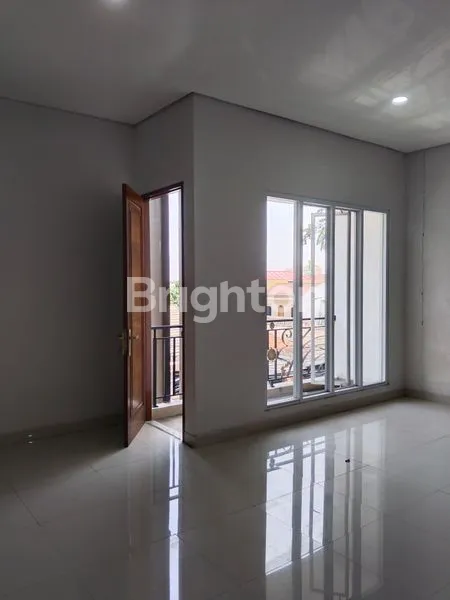 image RUKO BARU JALAN PANJANG, SUKABUMI SELATAN, 3½ LANTAI, PARKIR LUAS MUAT 6 MOBIL (2)