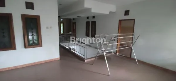 image RUMAH STRATEGIS DI KAWASAN YANG NYAMAN DI TENGAH KOTA BANDUNG (6)