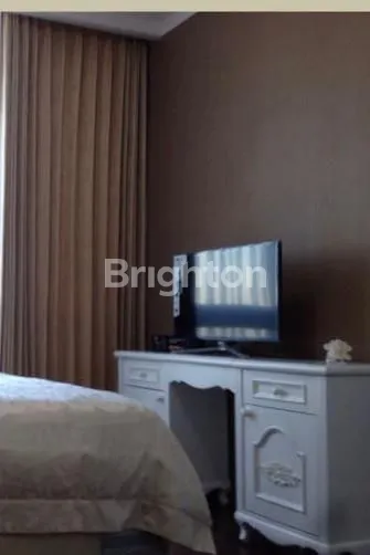 image APARTEMEN CIPUTRA WORLD JL.MAYJEND SUNGKONO TOWER  VUE ! FULLY FURNISHED !! (2)