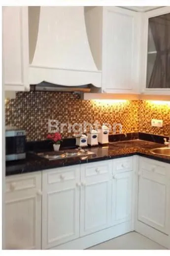 image APARTEMEN CIPUTRA WORLD JL.MAYJEND SUNGKONO TOWER  VUE ! FULLY FURNISHED !! (5)