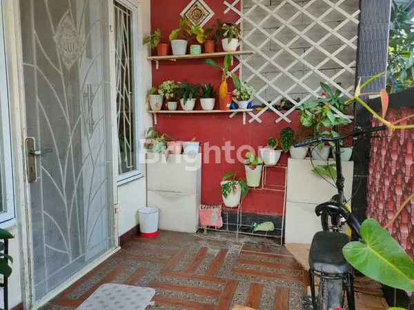 image RUMAH  SIAP HUNI (6)