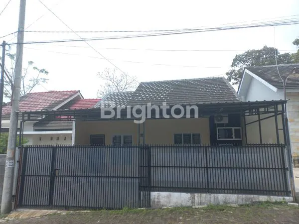 JUAL RUMAH SIAP HUNI