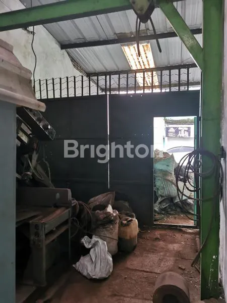 image BENGKEL DAN KANTOR TROPODO -WARU- SIDOARJO (7)