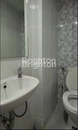 image APARTEMEN SIAP HUNI NYAMAN DAN BERSIH DENGAN KONDISI FURNISH YANG SANGAT BAIK DAN TERAWAT (3)