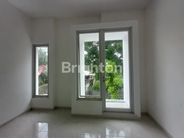 image RUKO 2 LANTAI TERMURAH AREA PURWANTORO BLIMBING MALANG (4)