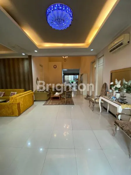 image RUMAH SIAP HUNI DI ASEM ROWO FULL BANGUNAN TINGKAT FULL FURNISHING (3)
