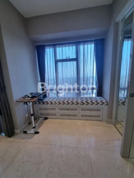 image DIJUAL APARTEMEN FURNISH MEWAH SURABAYA BARAT, LA RIZ ! (2)