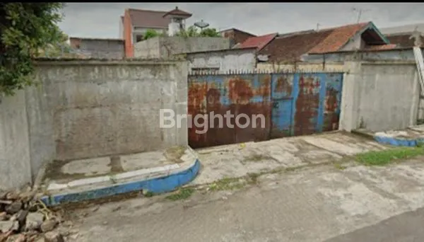 image RUANG UNTUK USAHA DI JALAN JEND SUDIRMAN SEMARANG (4)