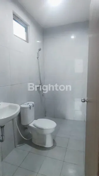 image RUMAH 2 LANTAI DEKAT STASIUN CISAUK SPRINGHILL YUME LAGOON, TANGERANG (3)
