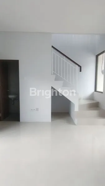 image RUMAH 2 LANTAI DEKAT STASIUN CISAUK SPRINGHILL YUME LAGOON, TANGERANG (6)
