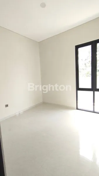 image RUMAH BARU SIAP HUNI MINIMALIS MODERN DI CLUSTER TULIP PONDOK HIJAU BANDUNG (4)